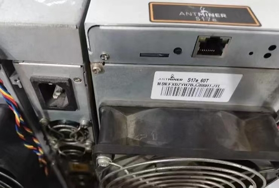 75dB Asic Bitmain Antminer S17E 60T 2900W di seconda mano con il chip di SAMSUNG